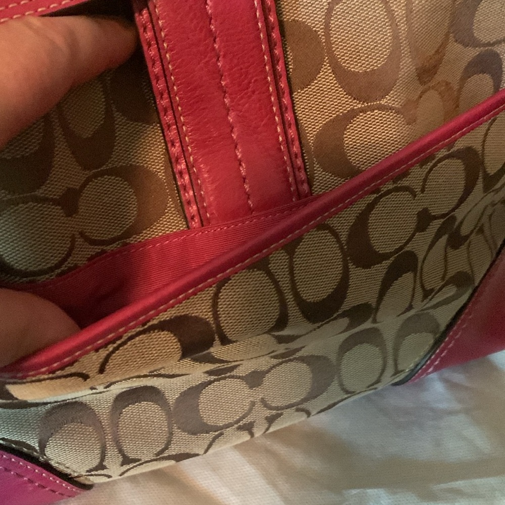 Coach bag with convertible strap - Picture 6 of 9